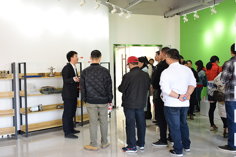 歡迎創業導師朋友蒞臨銳天考察交流